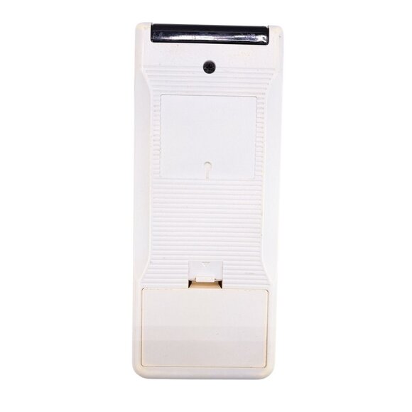 JVC RM-C423WH MasterCommand TV Remote Control White Tested Works - Picture 3 of 4